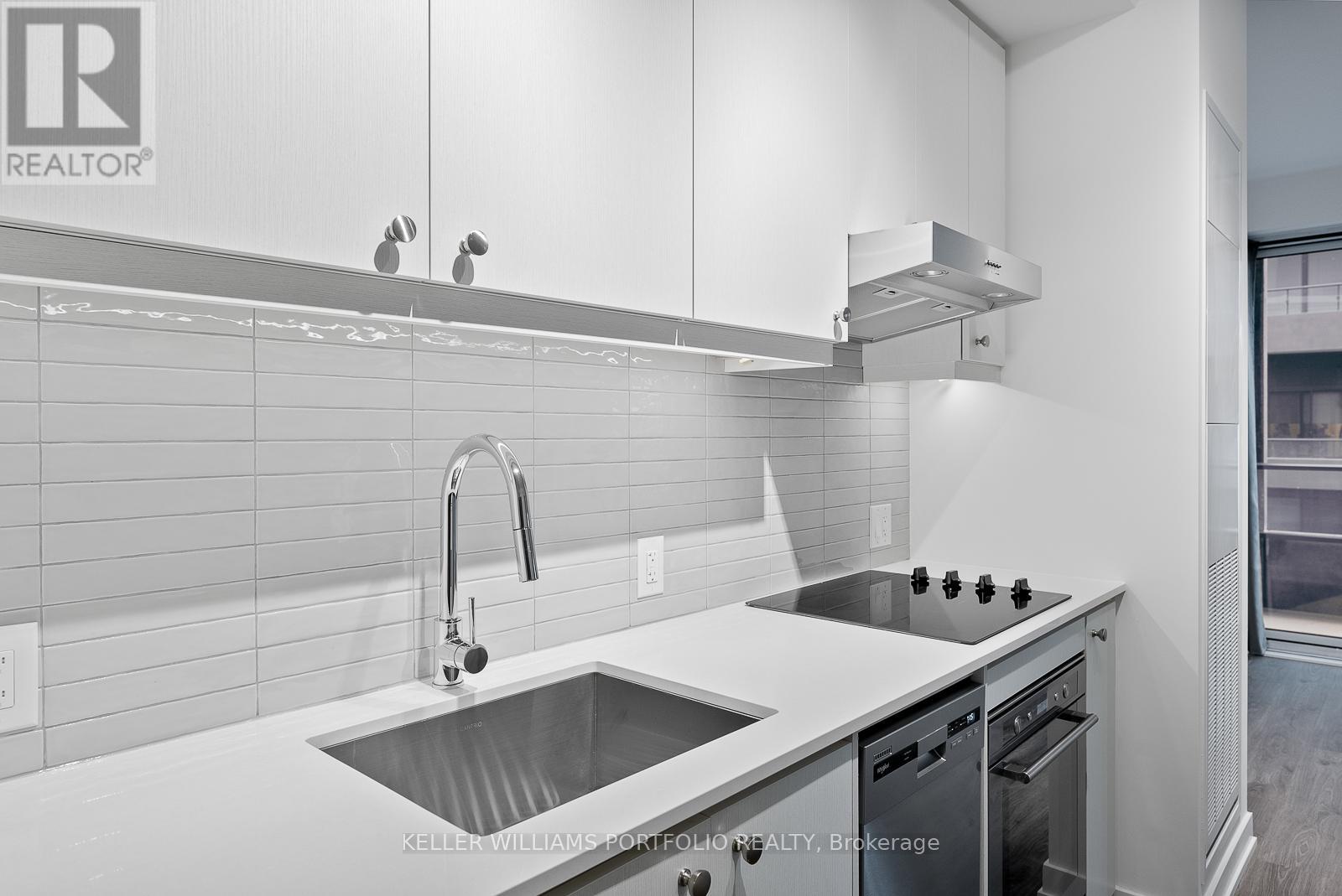 506 - 9 Tecumseth Street, Toronto, Ontario  M5V 0S5 - Photo 21 - C12780348