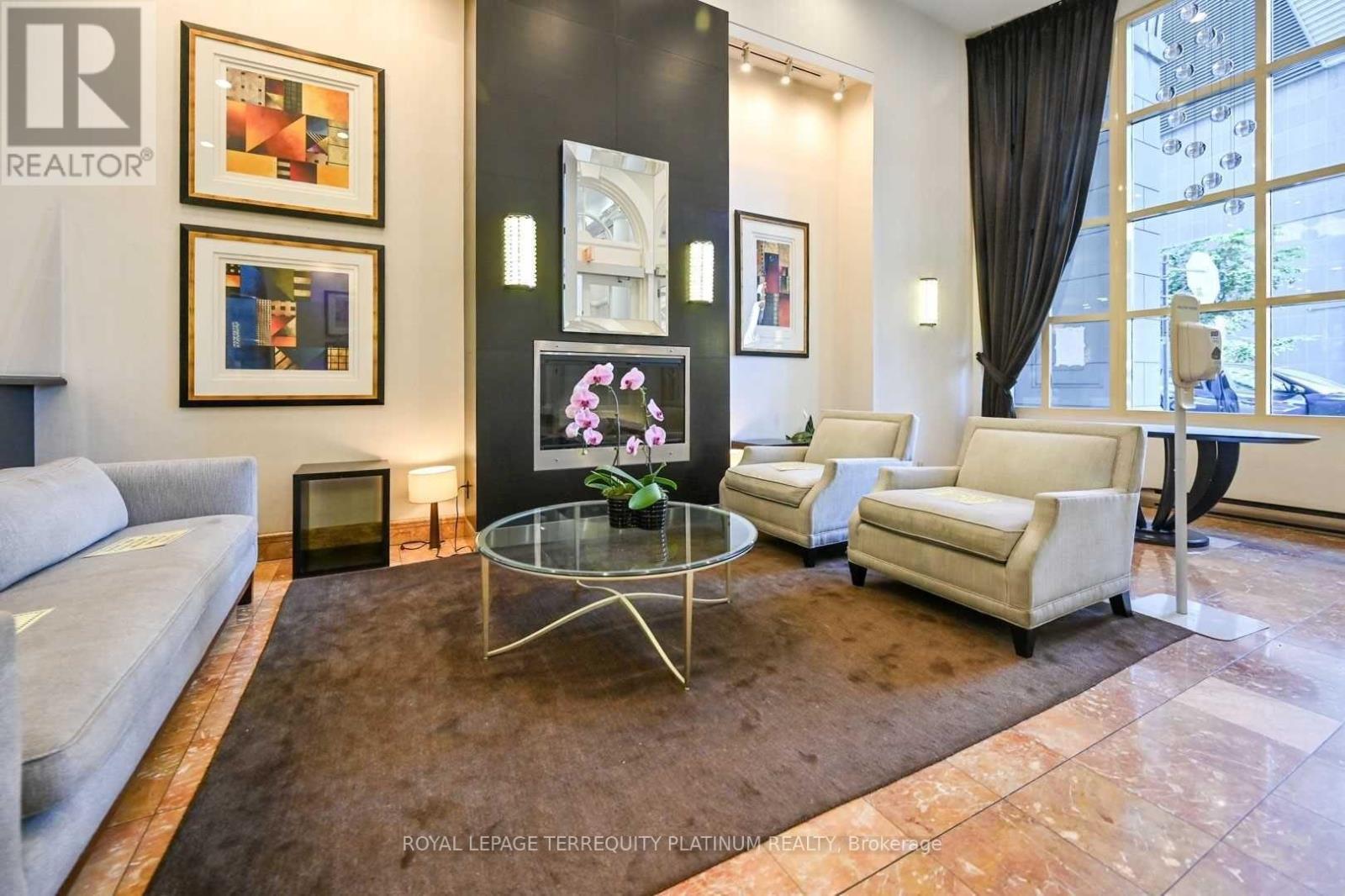 1421 - 25 The Esplanade, Toronto, Ontario  M5E 1W5 - Photo 11 - C12780380