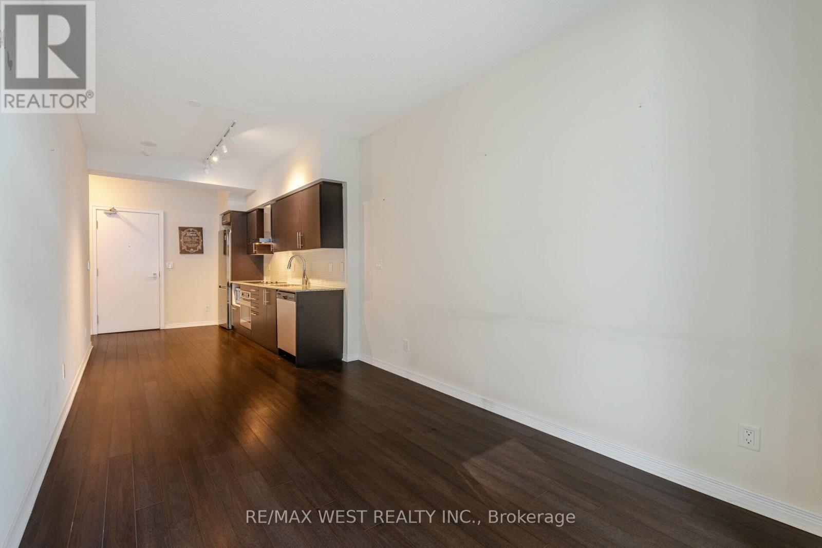 1921 - 352 Front Street W, Toronto, Ontario  M5V 0K3 - Photo 11 - C12780386