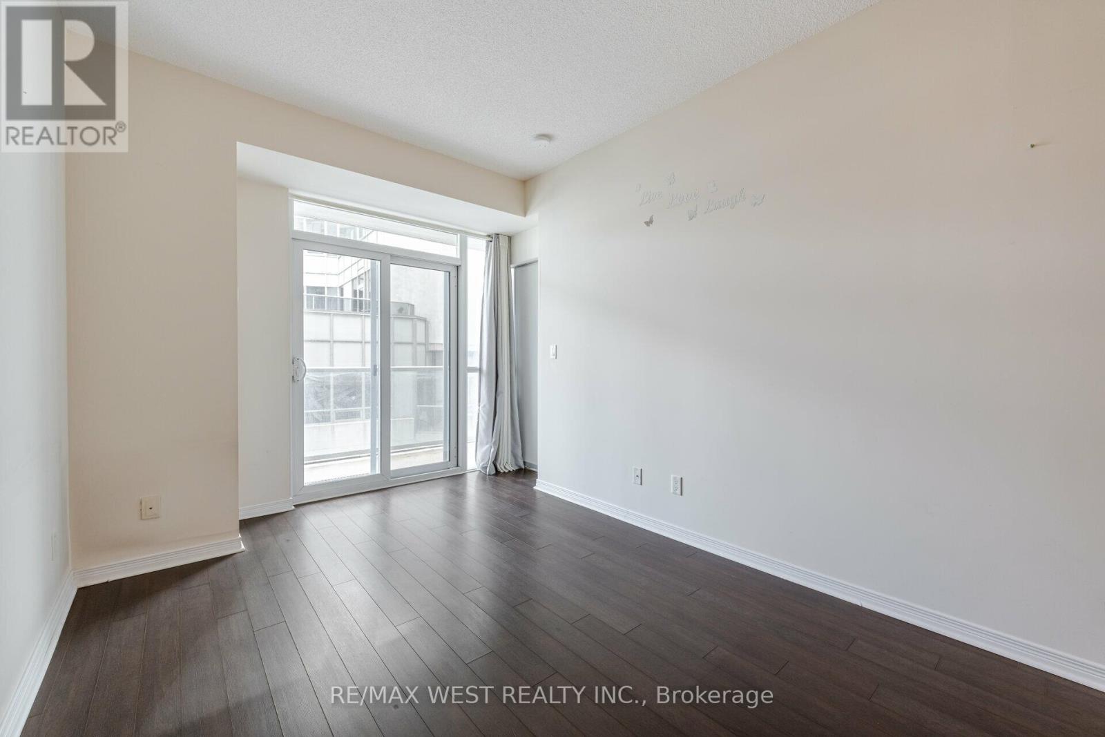 1921 - 352 Front Street W, Toronto, Ontario  M5V 0K3 - Photo 17 - C12780386