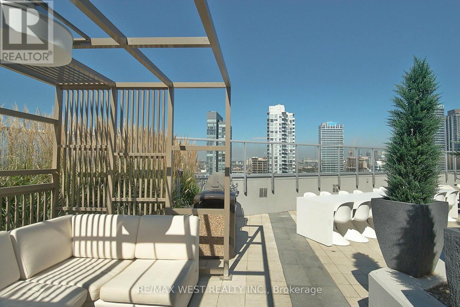 1921 - 352 Front Street W, Toronto, Ontario  M5V 0K3 - Photo 38 - C12780386