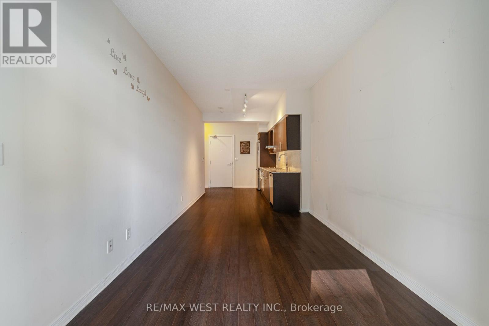 1921 - 352 Front Street W, Toronto, Ontario  M5V 0K3 - Photo 9 - C12780386