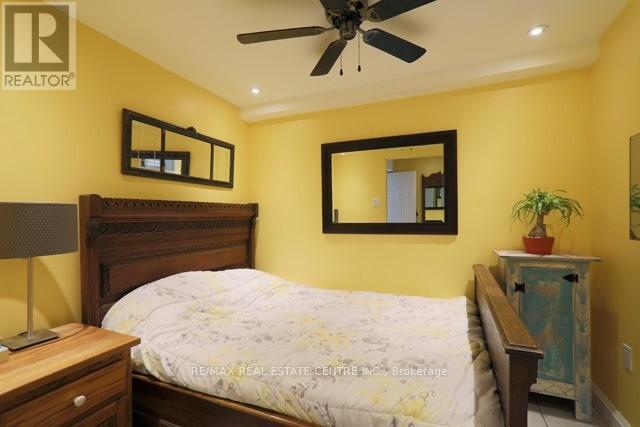 Lower - 1 Hiawatha Road, Toronto, Ontario  M4L 2X7 - Photo 4 - E12780314