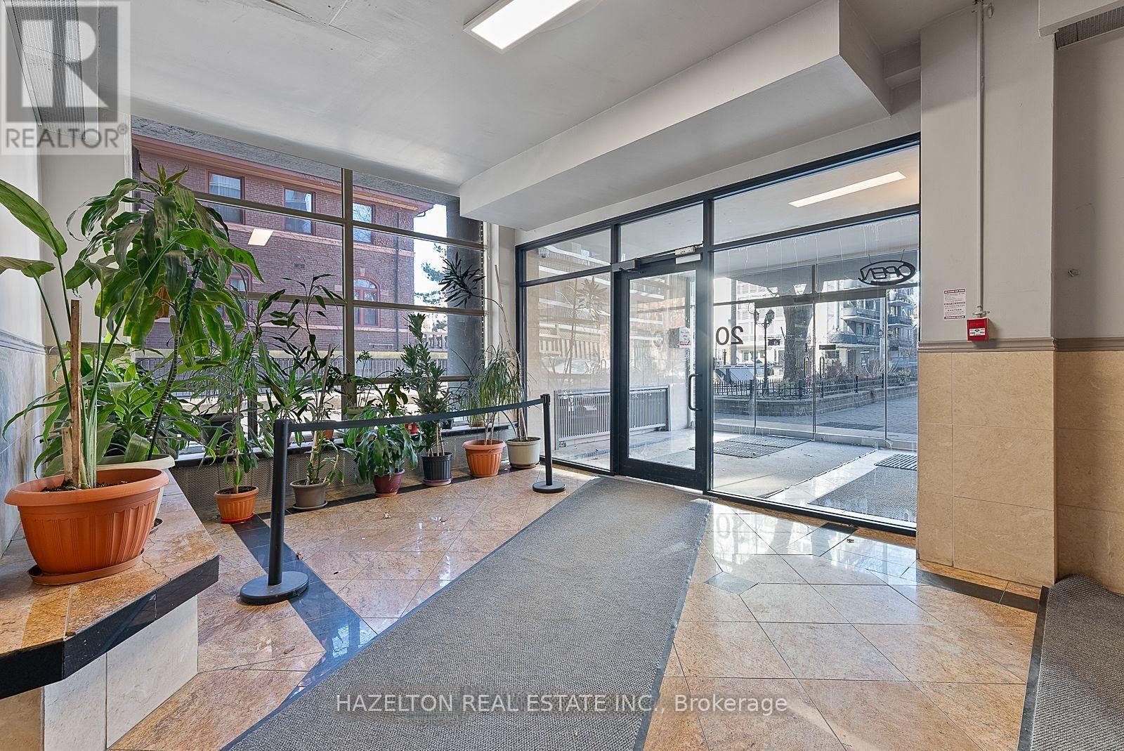 801 - 206 St George Street, Toronto, Ontario  M5R 2N6 - Photo 21 - C12747690