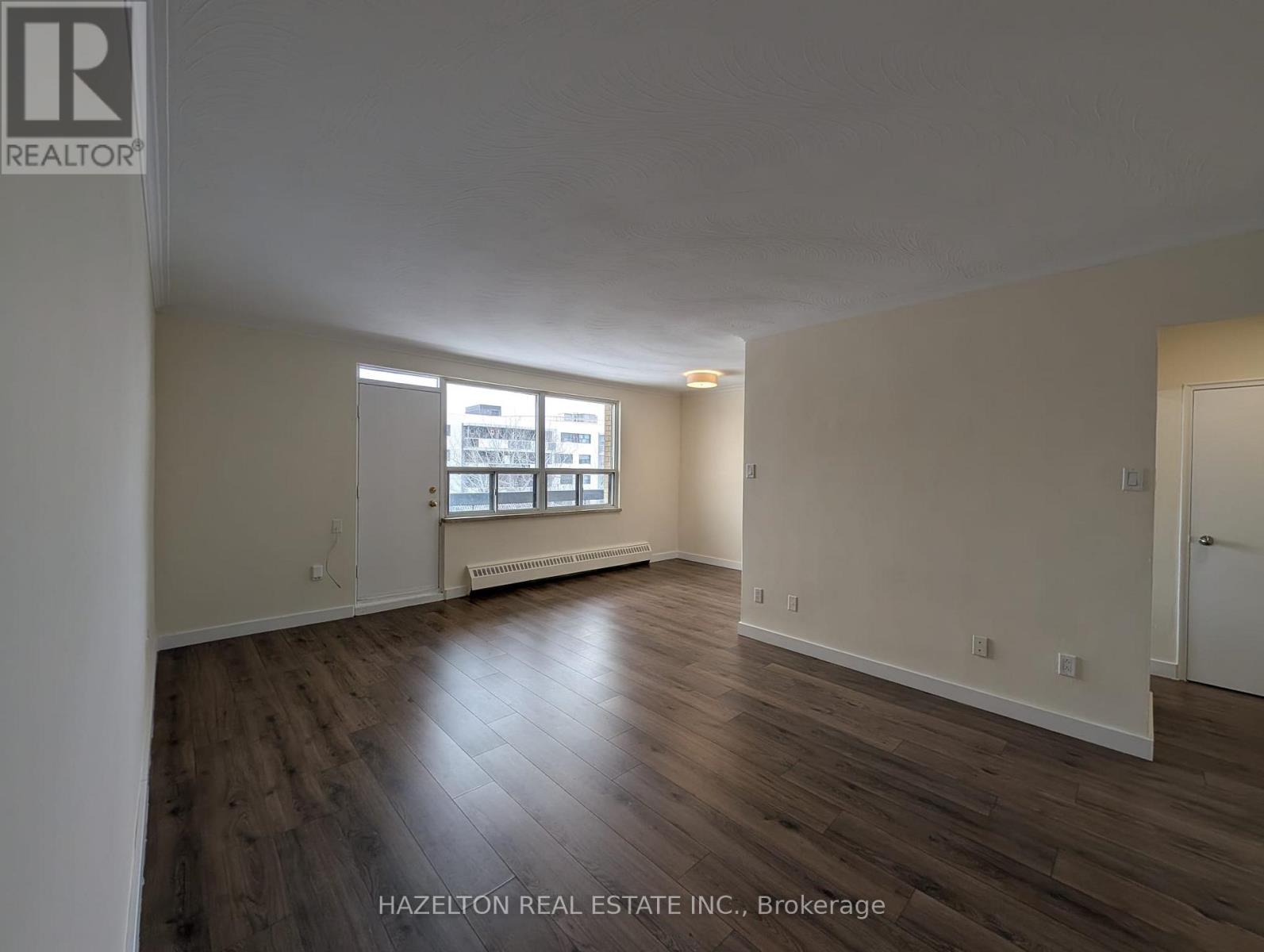 512 - 57 Parkwoods Village Drive, Toronto, Ontario  M3A 2X3 - Photo 5 - C12768648