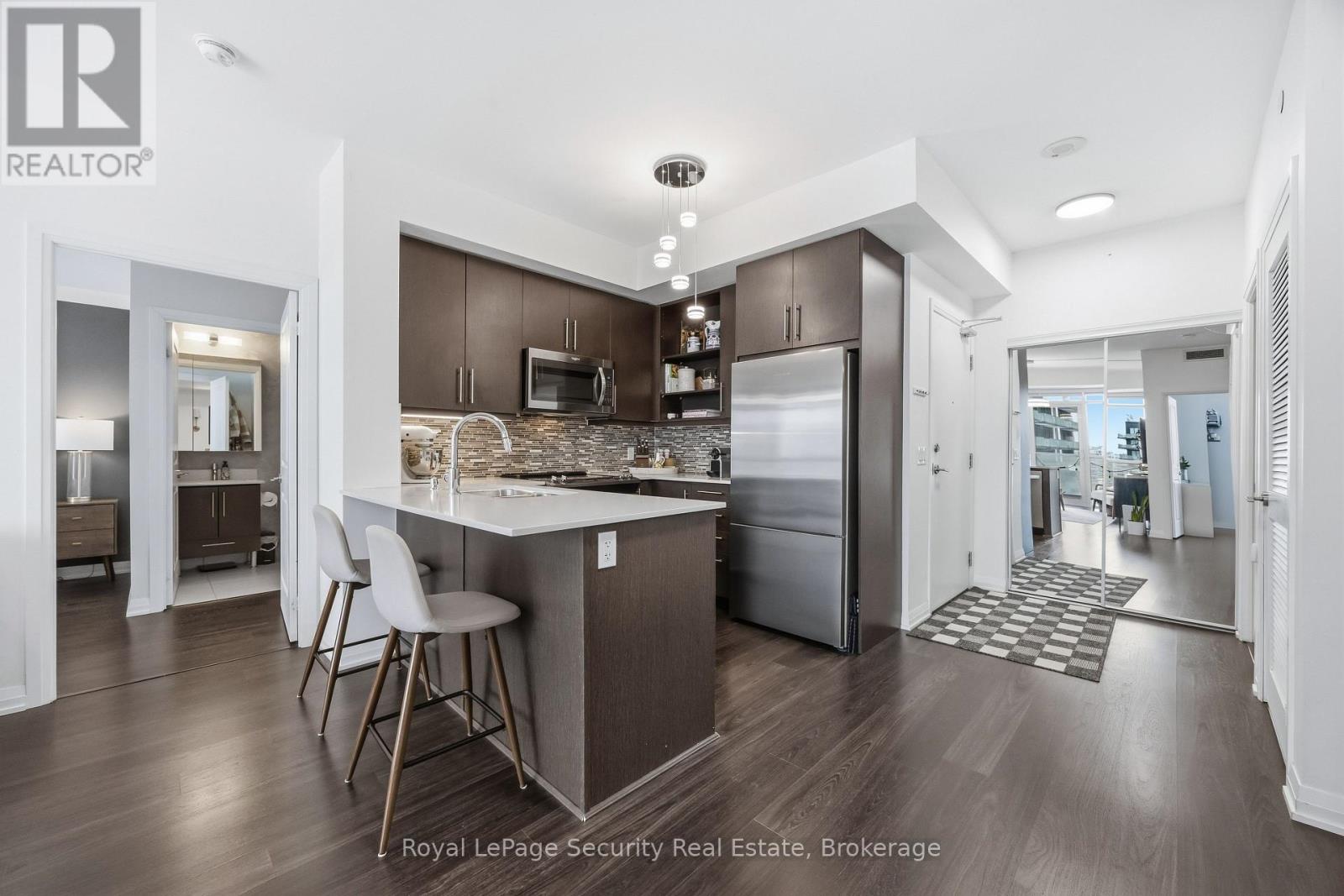 1409 - 65 Oneida Crescent, Richmond Hill, Ontario  L4B 0G9 - Photo 9 - N12780298