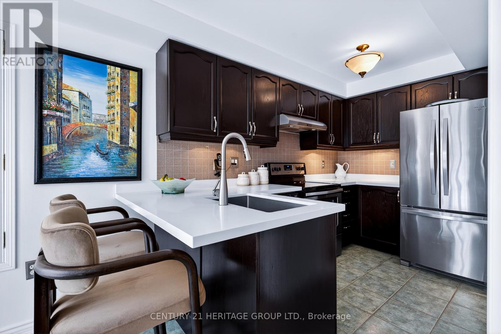 23 Long Point Drive, Richmond Hill, Ontario  L4E 3W9 - Photo 22 - N12780324