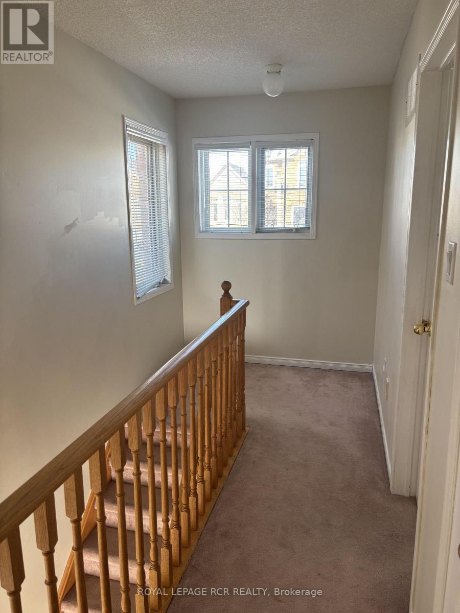 39 Tania Crescent, Vaughan, Ontario  L6A 2M8 - Photo 22 - N12780388