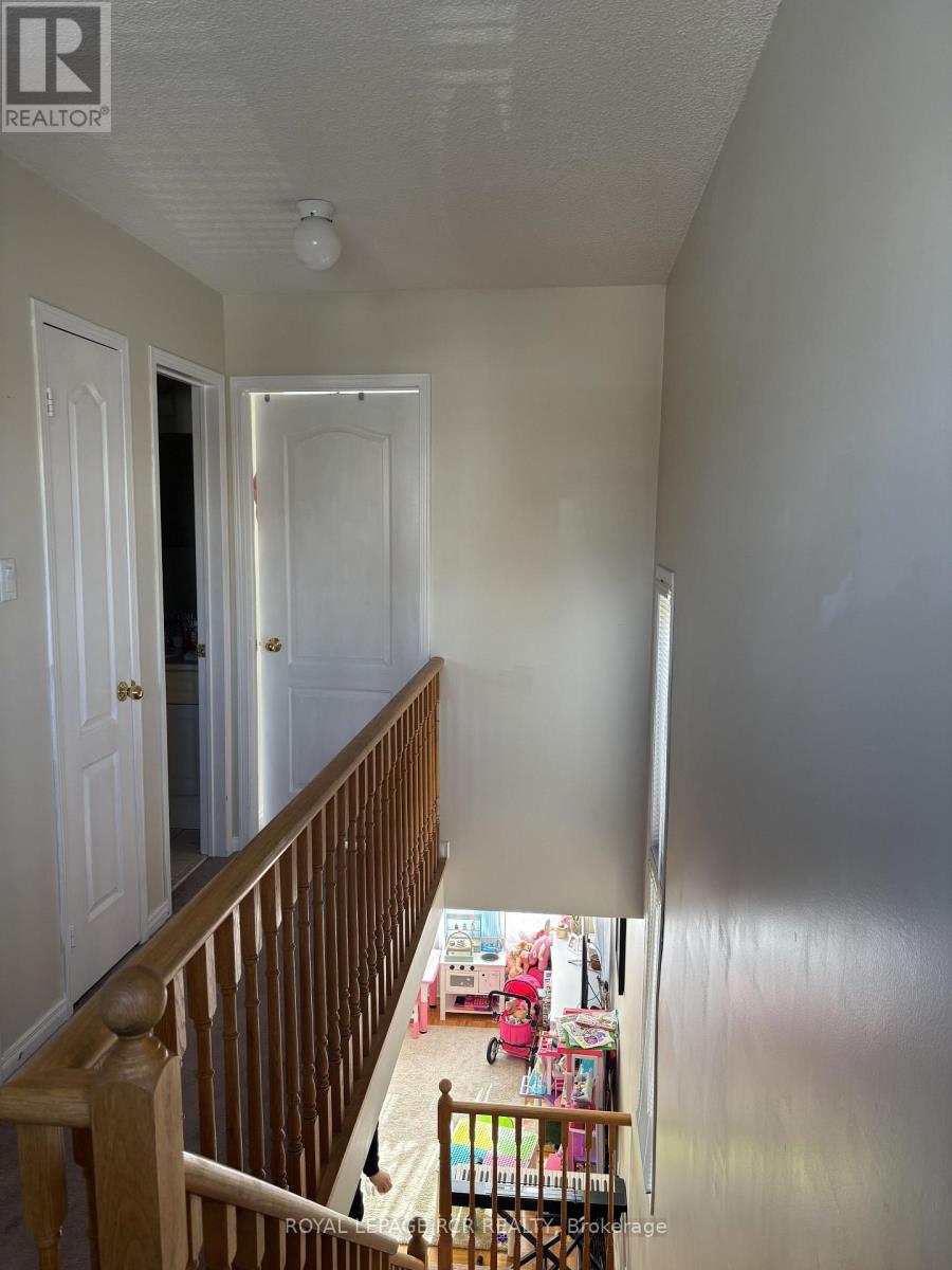 39 Tania Crescent, Vaughan, Ontario  L6A 2M8 - Photo 23 - N12780388