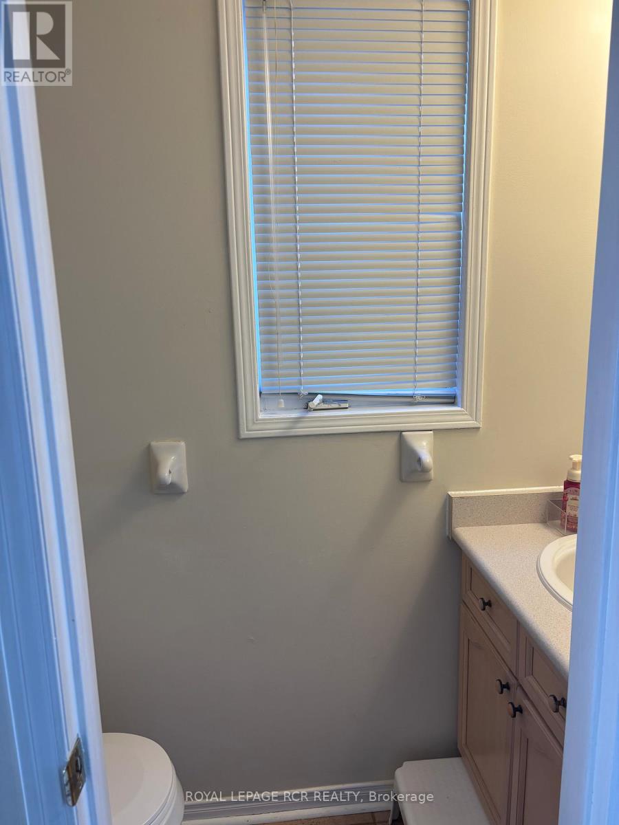 39 Tania Crescent, Vaughan, Ontario  L6A 2M8 - Photo 25 - N12780388