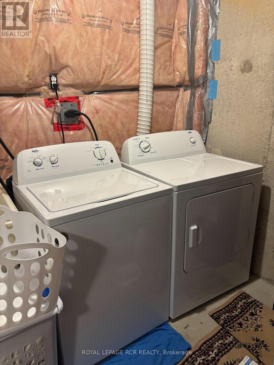 39 Tania Crescent, Vaughan, Ontario  L6A 2M8 - Photo 27 - N12780388