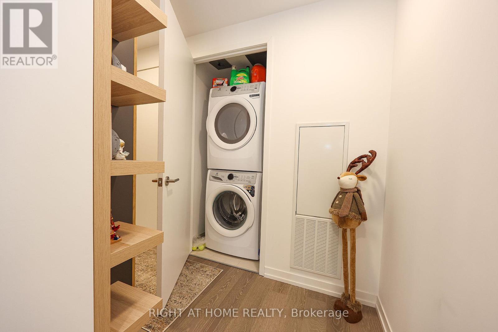 D433 - 8 Beverley Glen, Vaughan, Ontario  L4J 0L5 - Photo 16 - N12777224