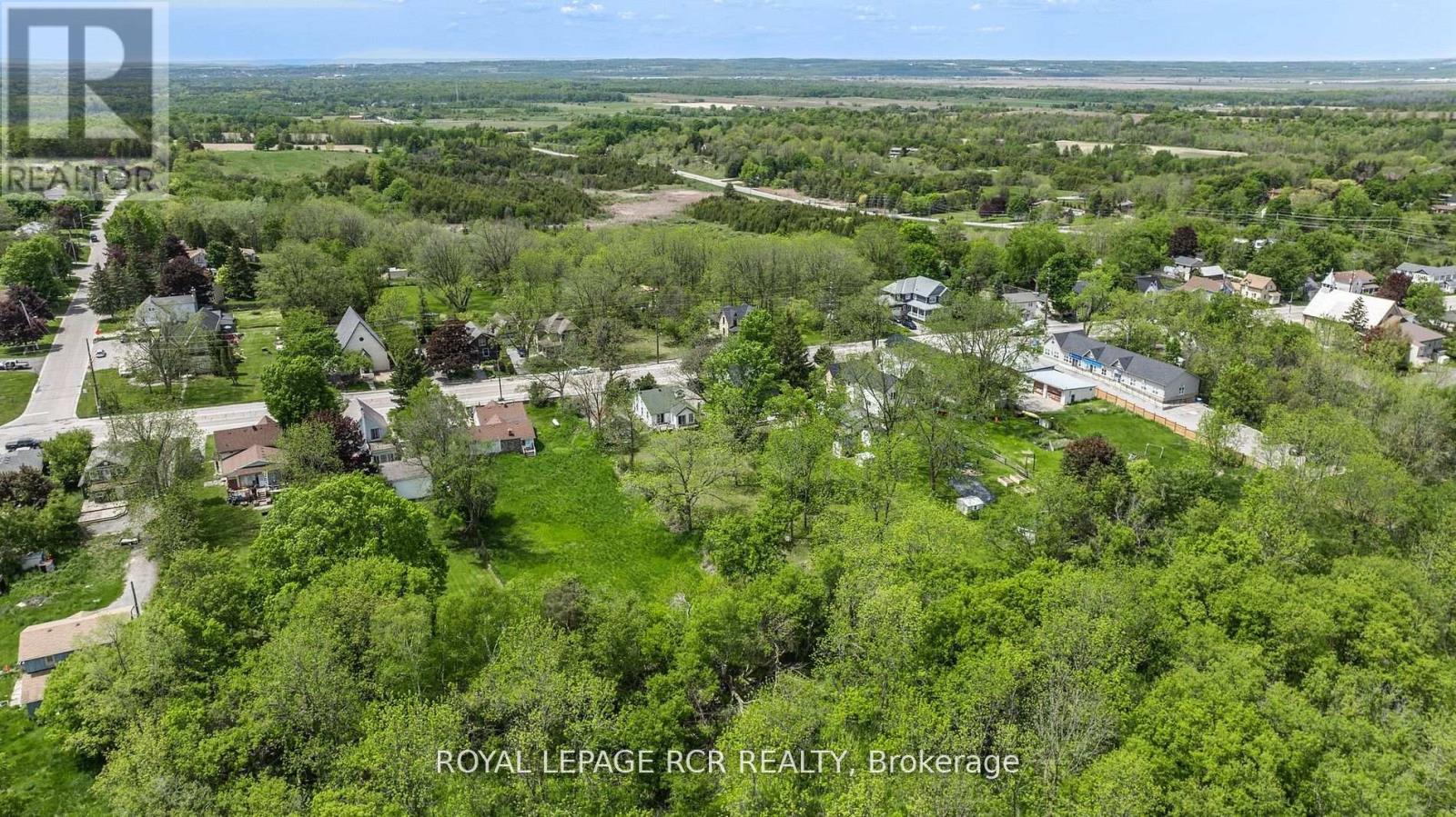 20377 Leslie Street, East Gwillimbury (Queensville), Ontario  L0G 1R0 - Photo 12 - N12778490