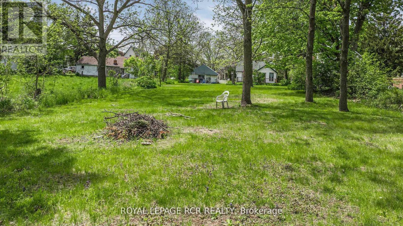 20377 Leslie Street, East Gwillimbury (Queensville), Ontario  L0G 1R0 - Photo 15 - N12778490