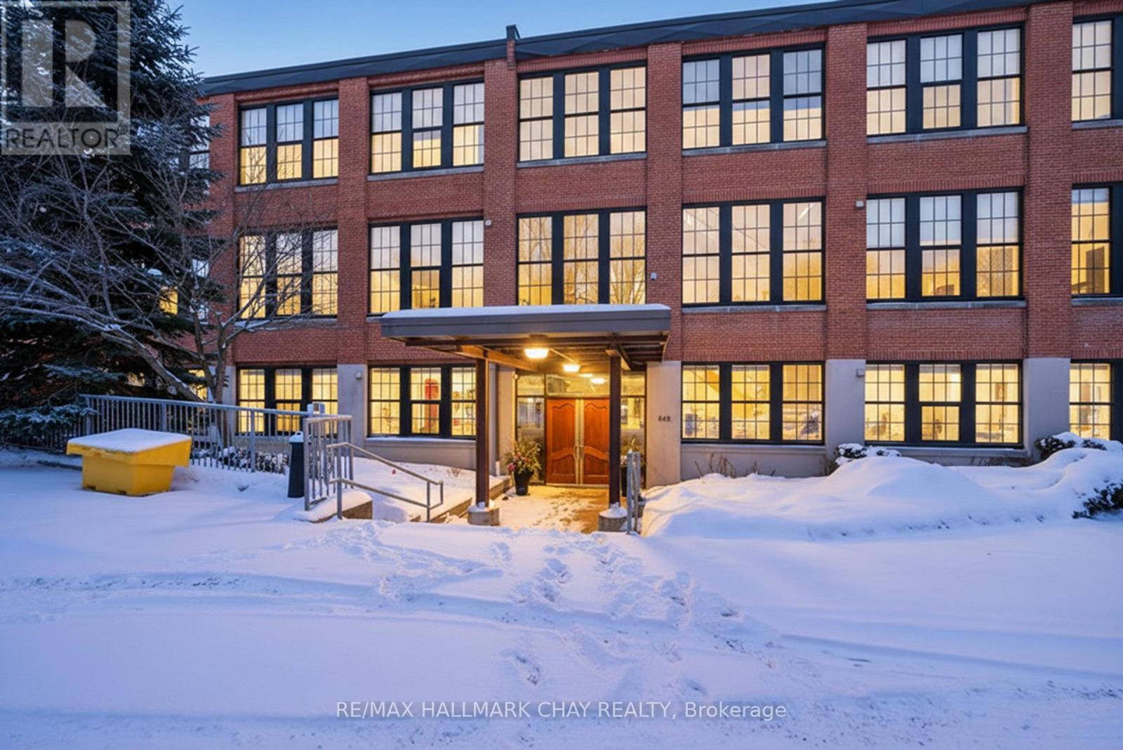 106 - 543 Timothy Street, Newmarket, Ontario  L3Y 1R1 - Photo 33 - N12780218