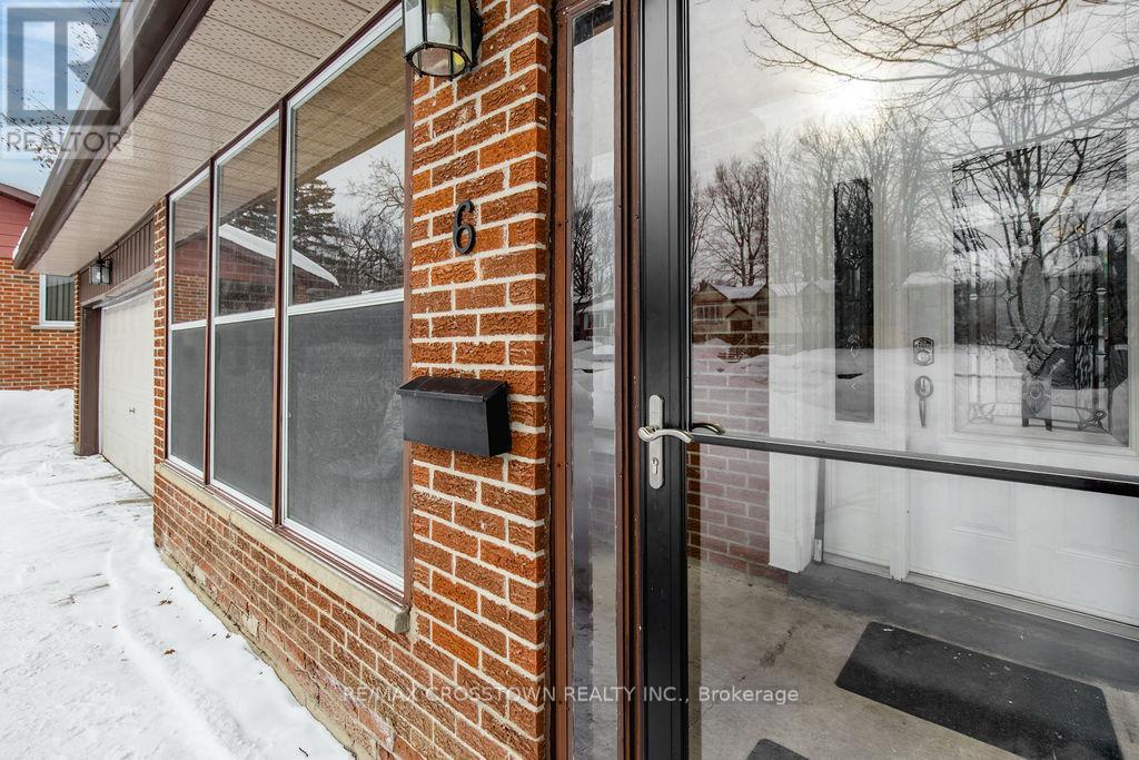 6 Deerpark Drive, Barrie, Ontario  L4M 4W9 - Photo 7 - S12717664