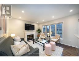 303 CHUCHMACH CLOSE, Milton, Ontario