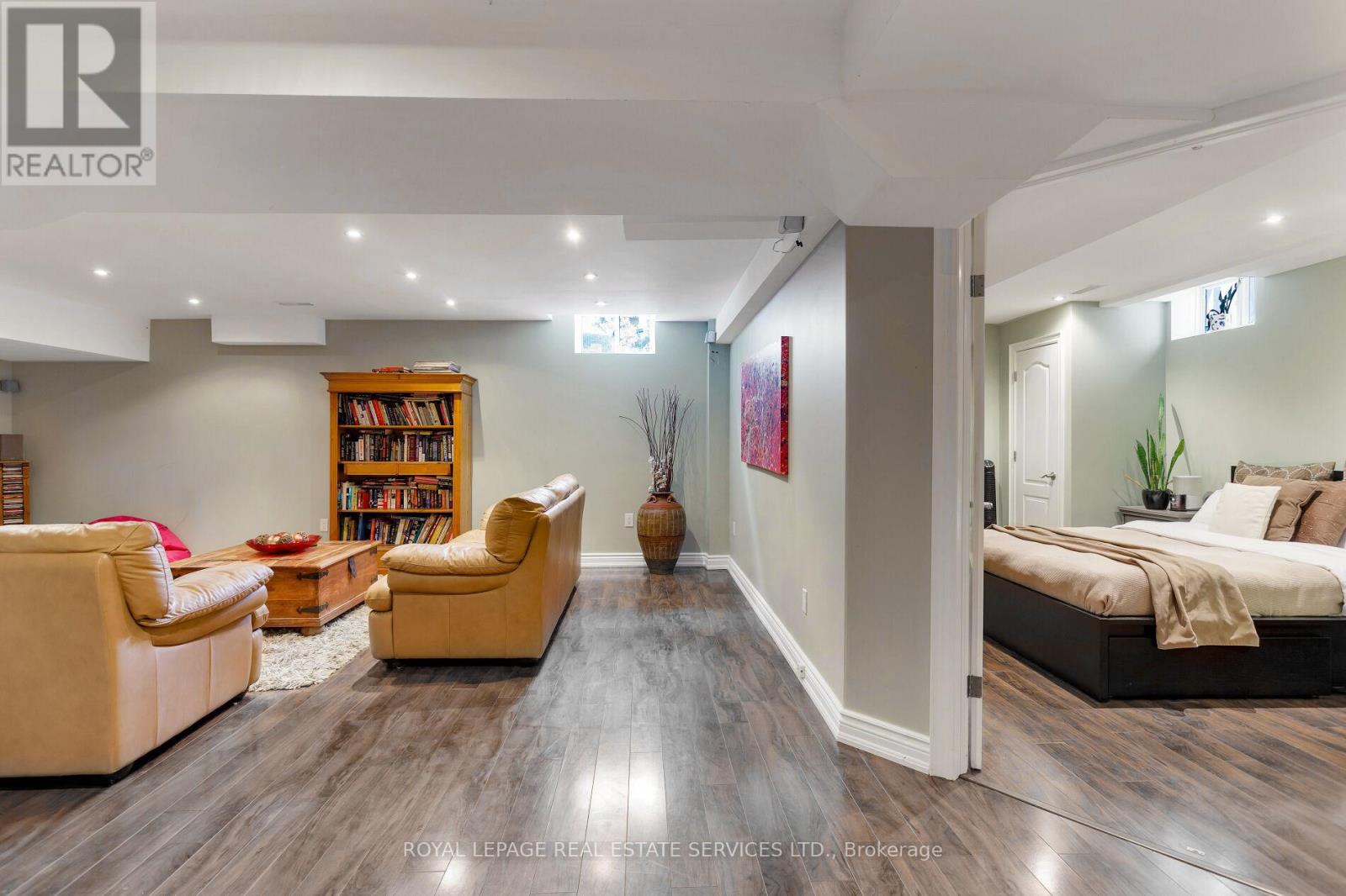 2299 Millstone Drive, Oakville, Ontario  L6M 0H1 - Photo 31 - W12740484