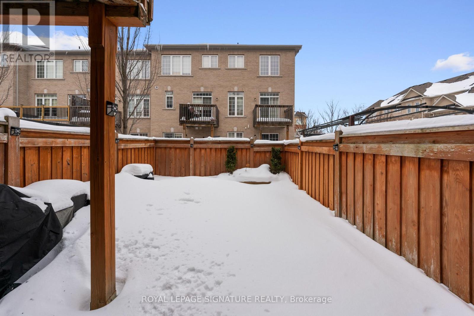 6 Renfrew Lane, Halton Hills, Ontario  L7G 0H1 - Photo 24 - W12780310
