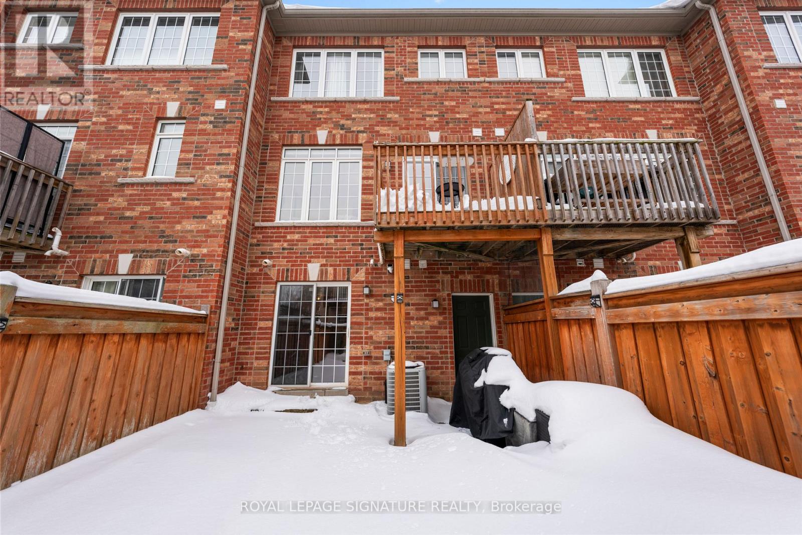6 Renfrew Lane, Halton Hills, Ontario  L7G 0H1 - Photo 25 - W12780310