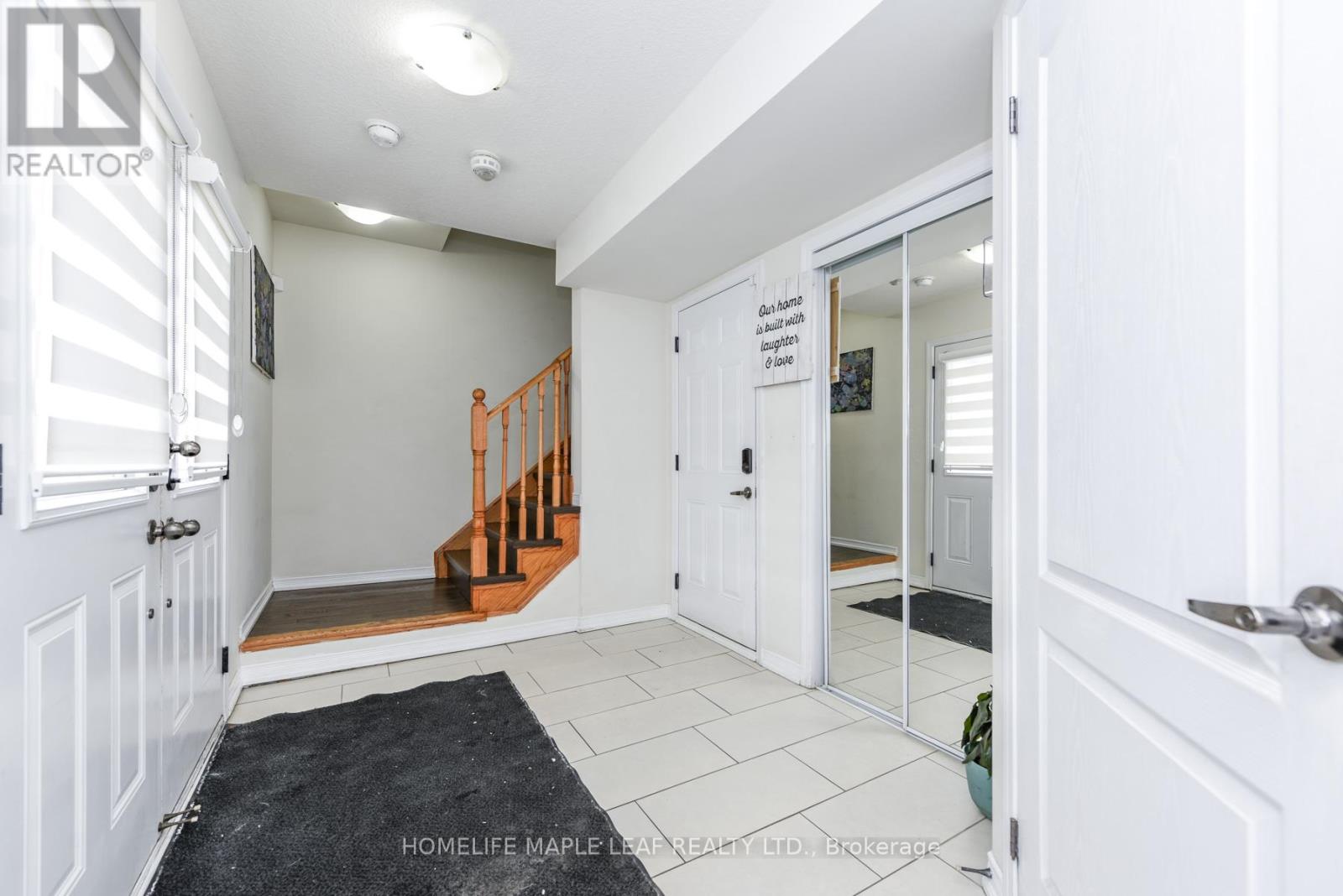 49 Golden Springs Drive, Brampton, Ontario  L7A 4N7 - Photo 10 - W12780322