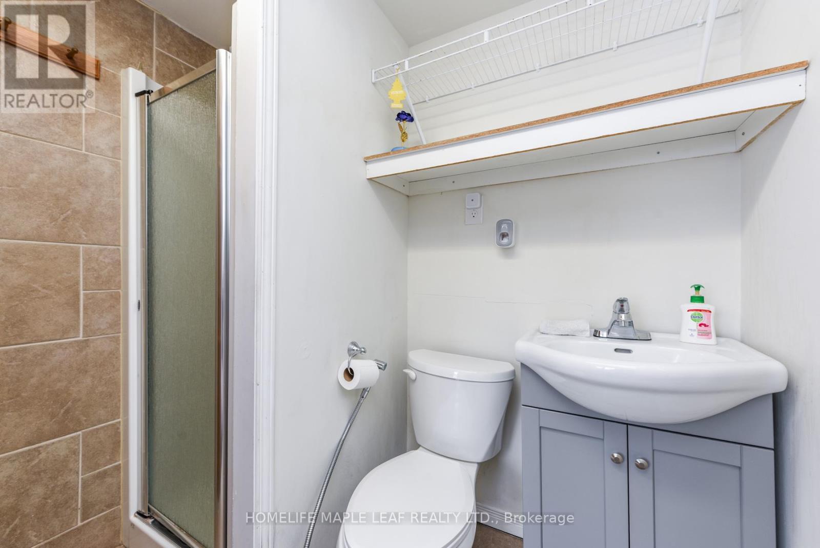 49 Golden Springs Drive, Brampton, Ontario  L7A 4N7 - Photo 17 - W12780322