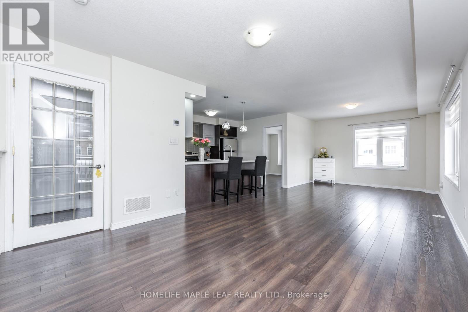 49 Golden Springs Drive, Brampton, Ontario  L7A 4N7 - Photo 24 - W12780322