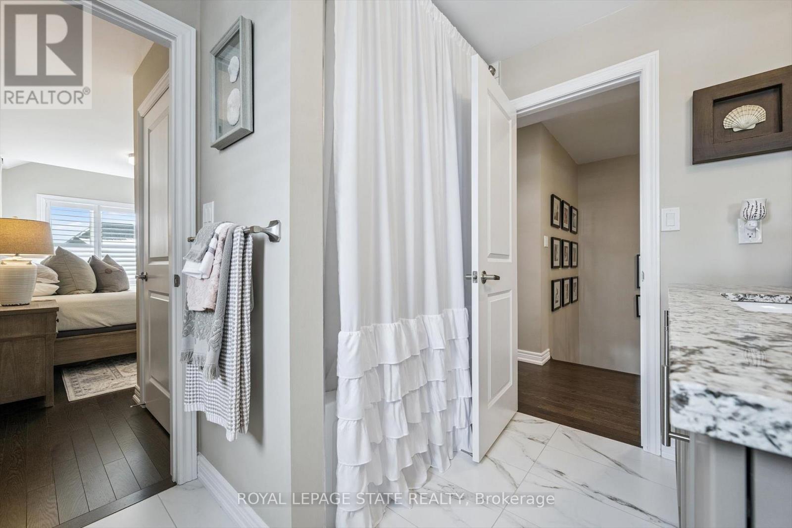 1383 Farmstead Drive, Milton, Ontario  L9T 7K6 - Photo 30 - W12780354