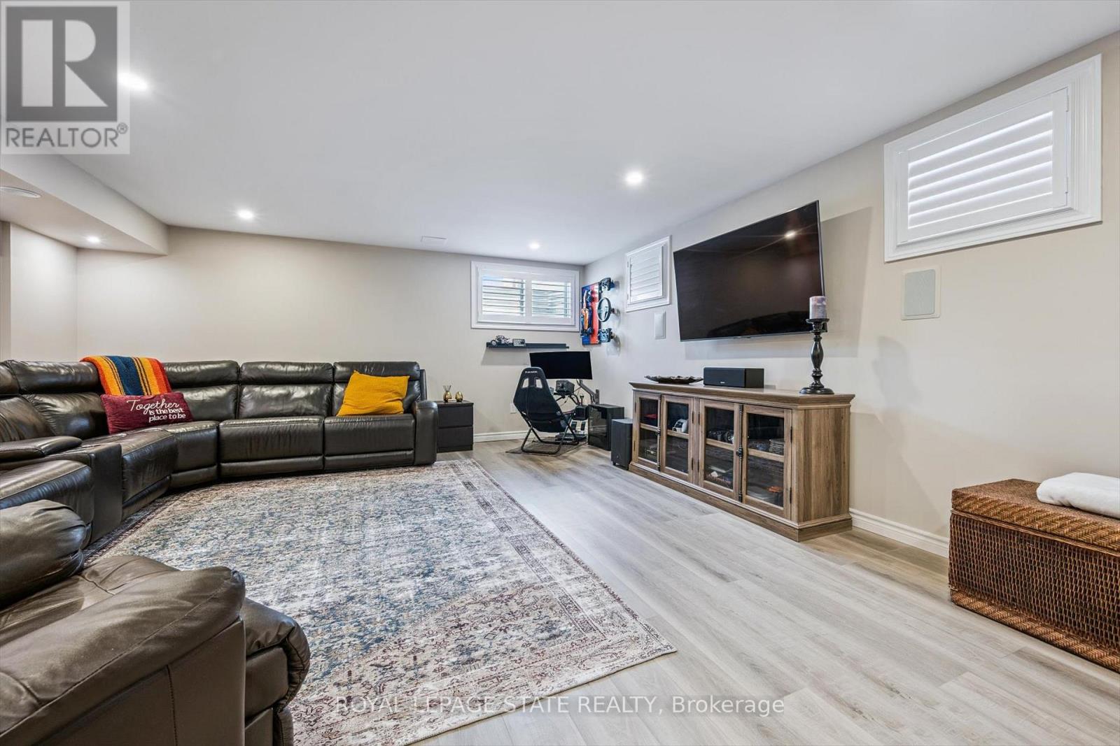 1383 Farmstead Drive, Milton, Ontario  L9T 7K6 - Photo 32 - W12780354