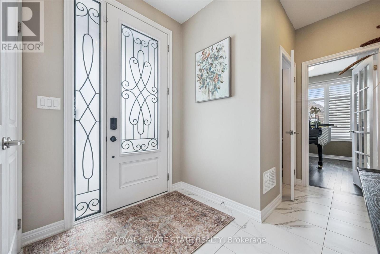 1383 Farmstead Drive, Milton, Ontario  L9T 7K6 - Photo 6 - W12780354