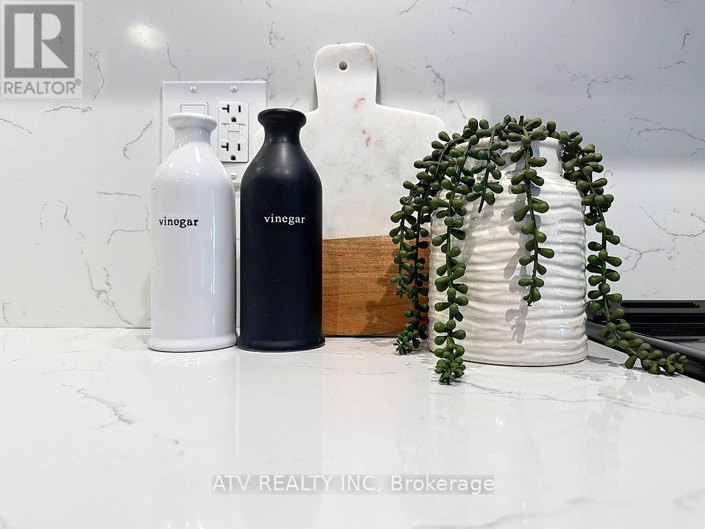 1812 - 30 Samuel Wood Way, Toronto, Ontario  M9B 0C9 - Photo 23 - W12780378