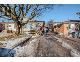 48 NORTHWOOD DRIVE, Brampton, Ontario