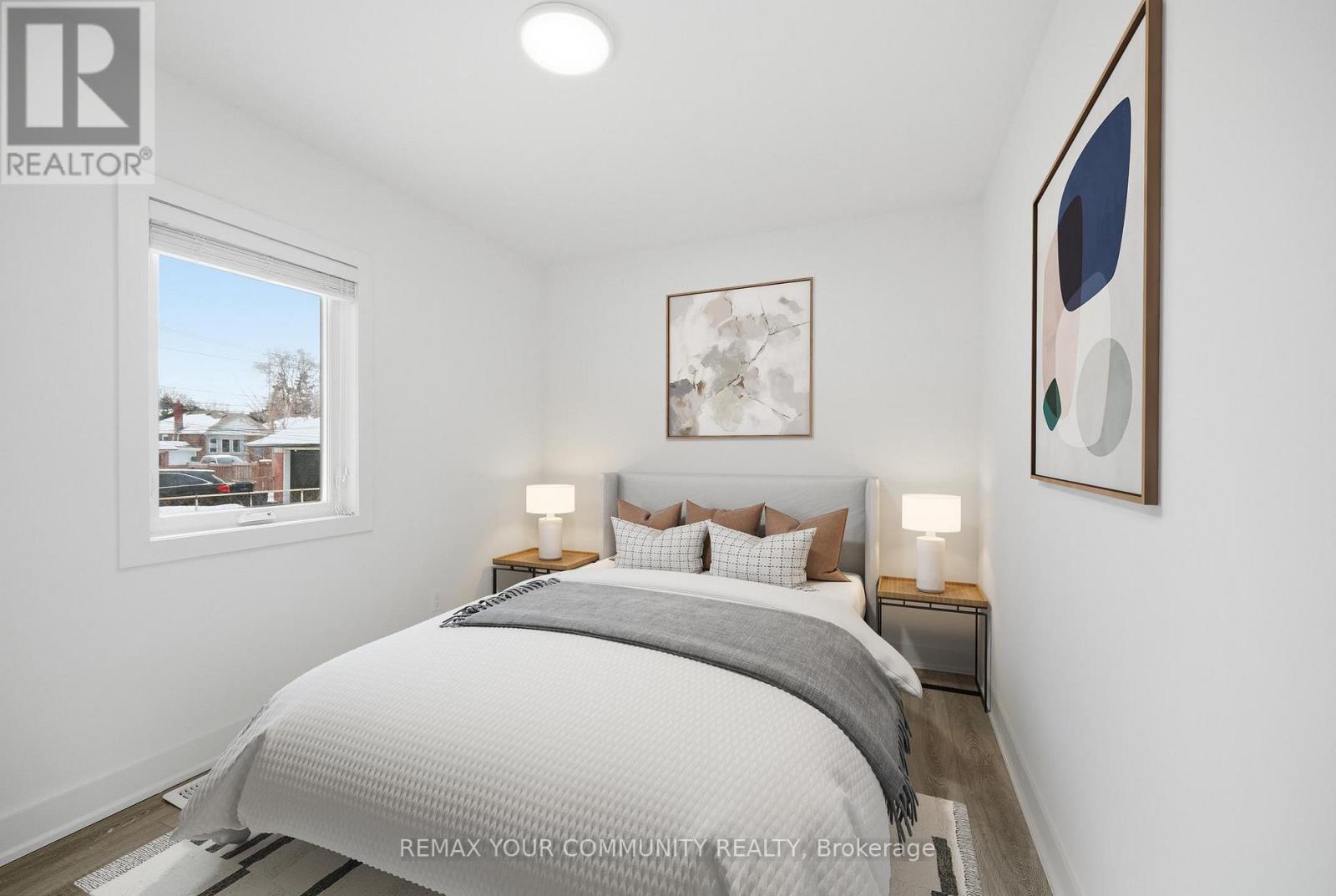 172 Times Road, Toronto, Ontario  M6B 3M6 - Photo 9 - W12780396