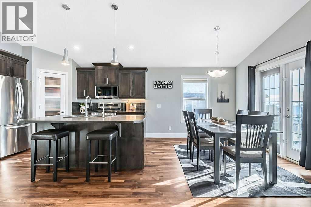 605 Sunrise Close, Diamond Valley, Alberta  T0L 2A0 - Photo 8 - A2276075