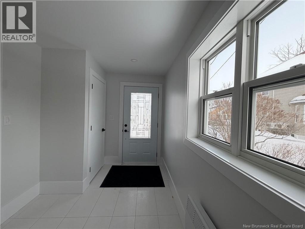 10 Argyle Street, Campbellton, New Brunswick  E3N 1G4 - Photo 8 - NB133419