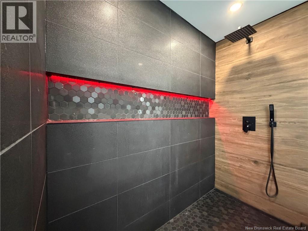 10 Argyle Street, Campbellton, New Brunswick  E3N 1G4 - Photo 33 - NB133419
