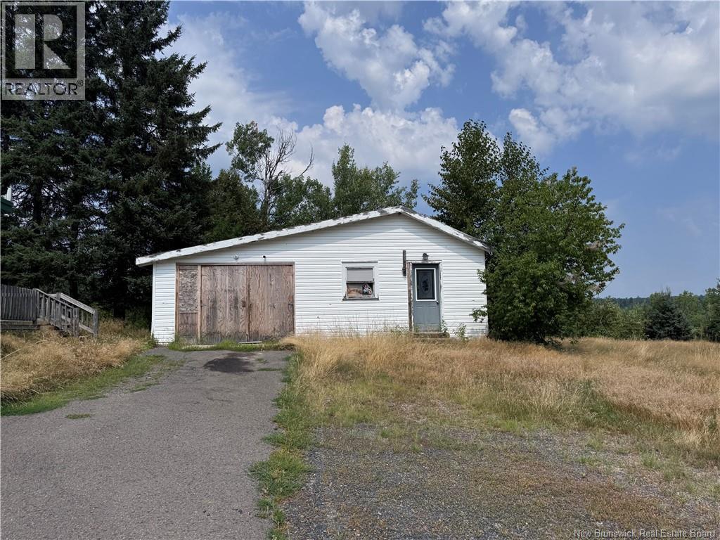 95 Main Street, Doaktown, New Brunswick  E9C 1A1 - Photo 2 - NB133500