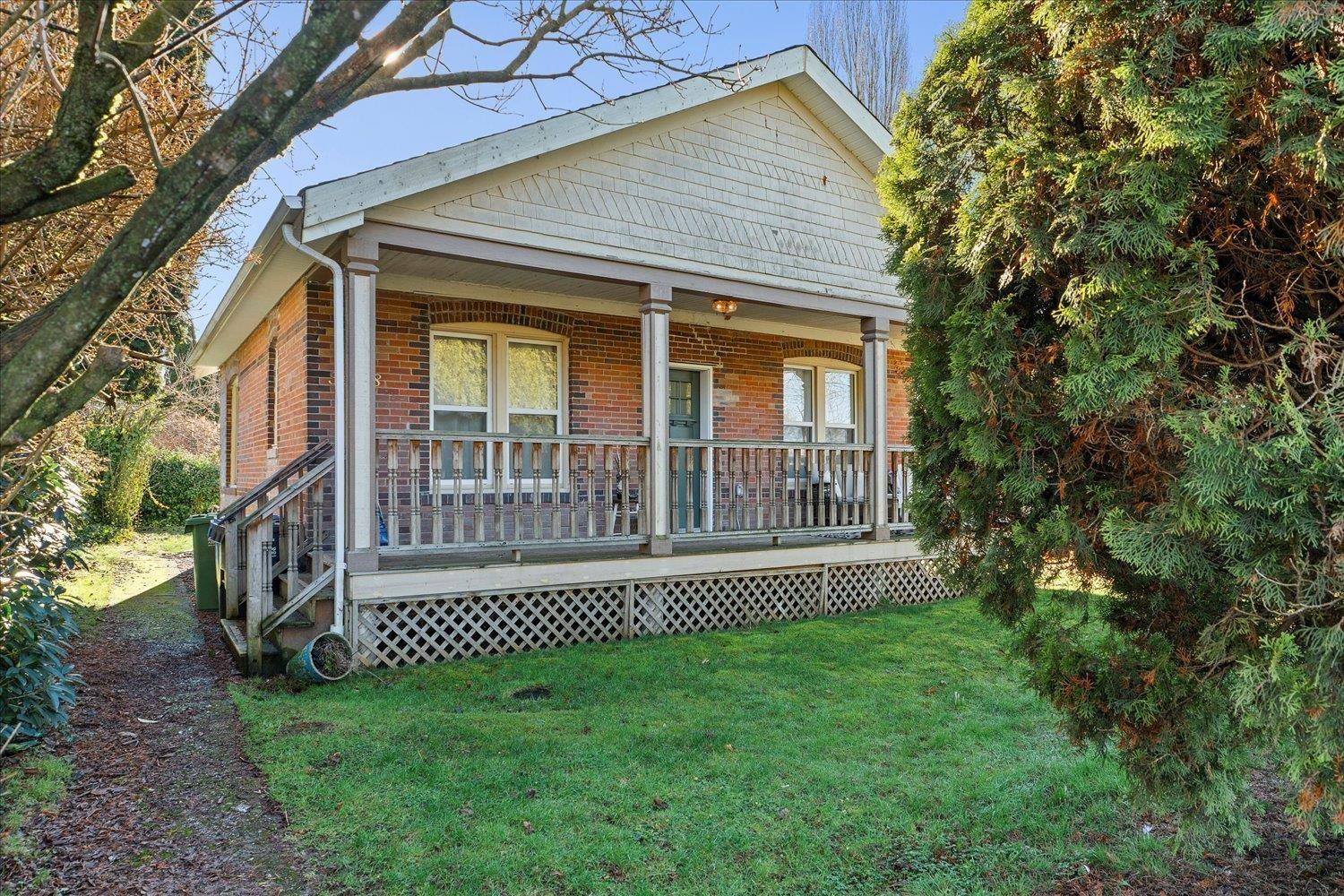 34758 Clayburn Road, Abbotsford, British Columbia  V2S 7Y9 - Photo 1 - R3087978