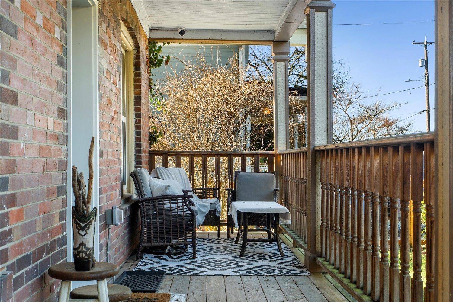 34758 Clayburn Road, Abbotsford, British Columbia  V2S 7Y9 - Photo 4 - R3087978