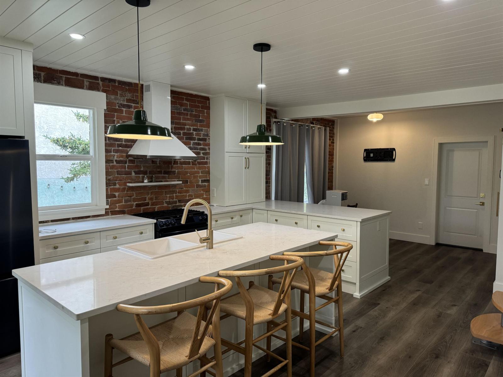 34758 Clayburn Road, Abbotsford, British Columbia  V2S 7Y9 - Photo 11 - R3087978