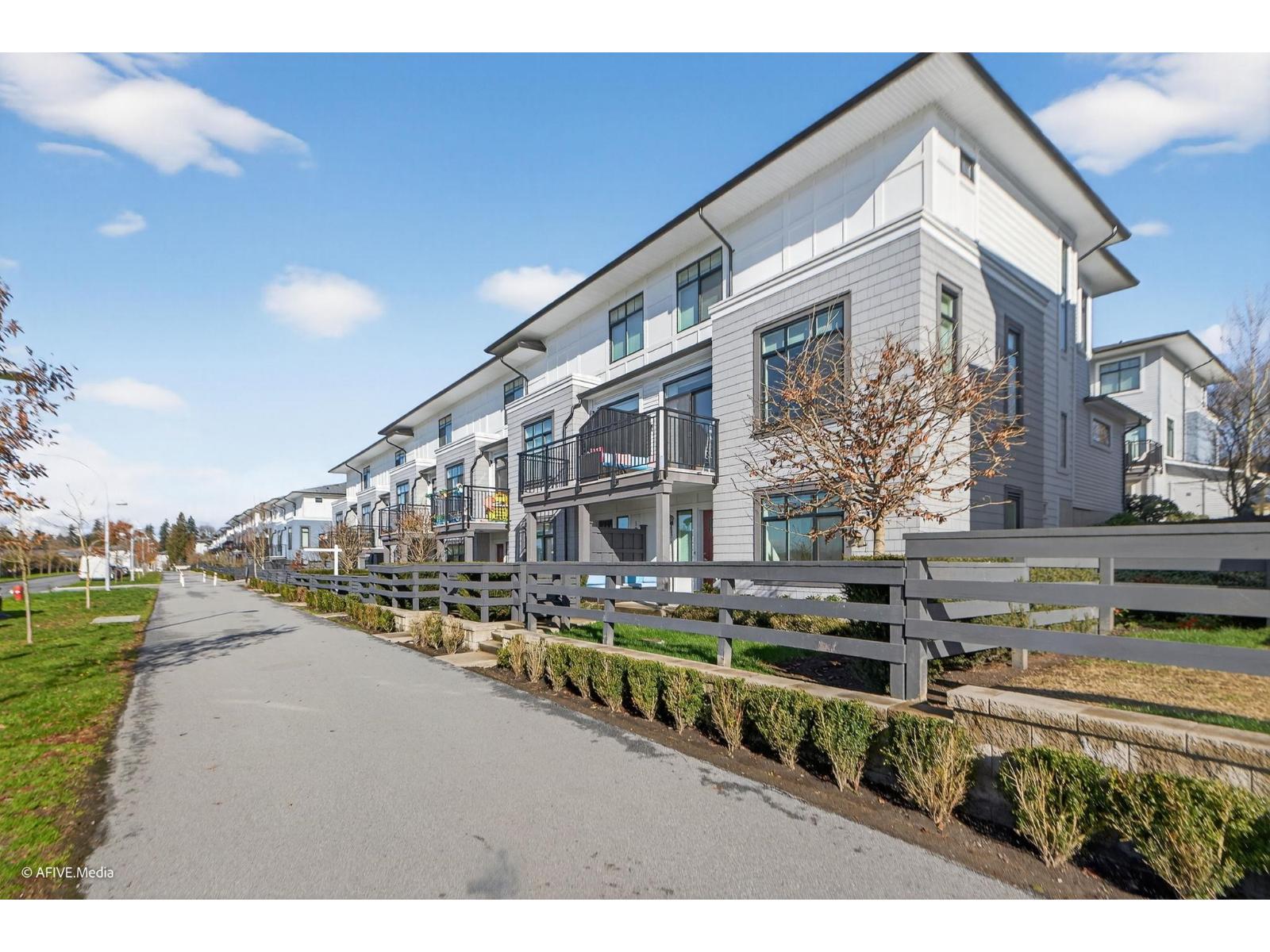 101 15255 Sitka Drive, Surrey, British Columbia  V3S 0B1 - Photo 34 - R3088905