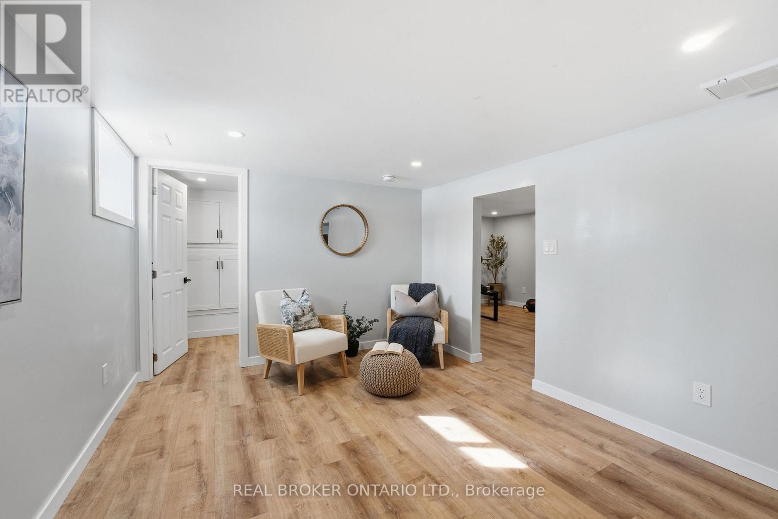 11 Brooklyn Avenue, Brantford, Ontario  N3T 1B5 - Photo 19 - X12780304