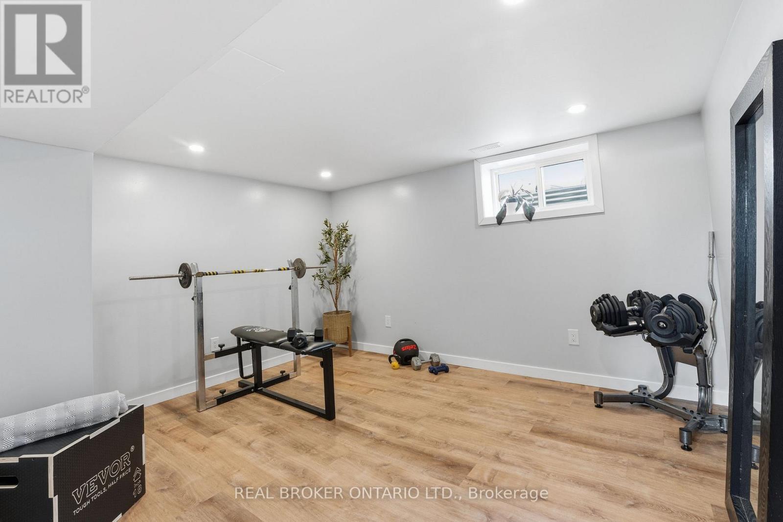 11 Brooklyn Avenue, Brantford, Ontario  N3T 1B5 - Photo 20 - X12780304