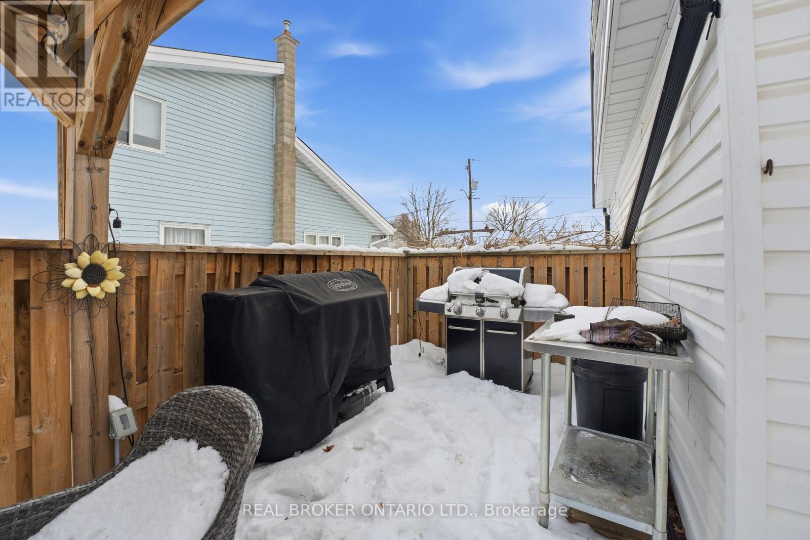 11 Brooklyn Avenue, Brantford, Ontario  N3T 1B5 - Photo 27 - X12780304