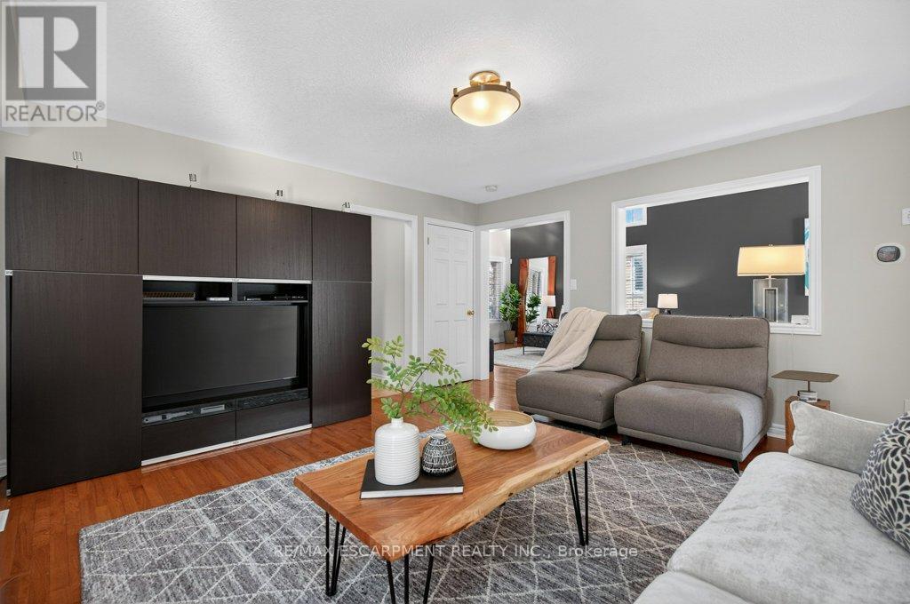 51 Napa Lane, Hamilton, Ontario  L8E 6B7 - Photo 21 - X12780306