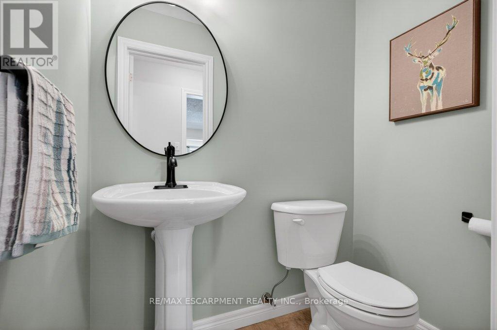 51 Napa Lane, Hamilton, Ontario  L8E 6B7 - Photo 23 - X12780306