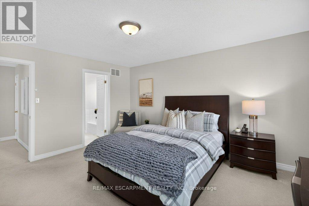 51 Napa Lane, Hamilton, Ontario  L8E 6B7 - Photo 29 - X12780306