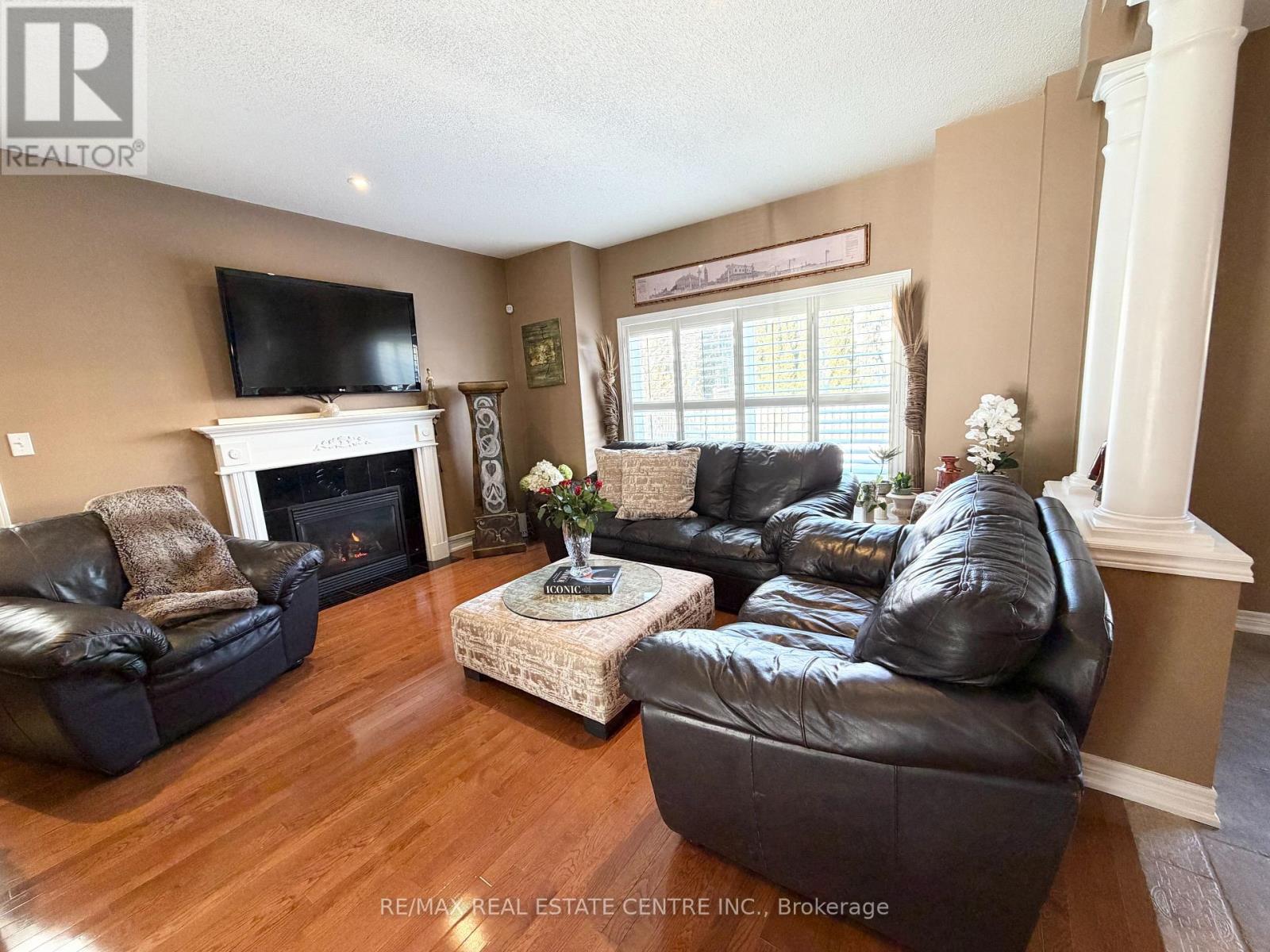 500 Stonehenge Drive, Hamilton, Ontario  L9K 1S7 - Photo 14 - X12780342