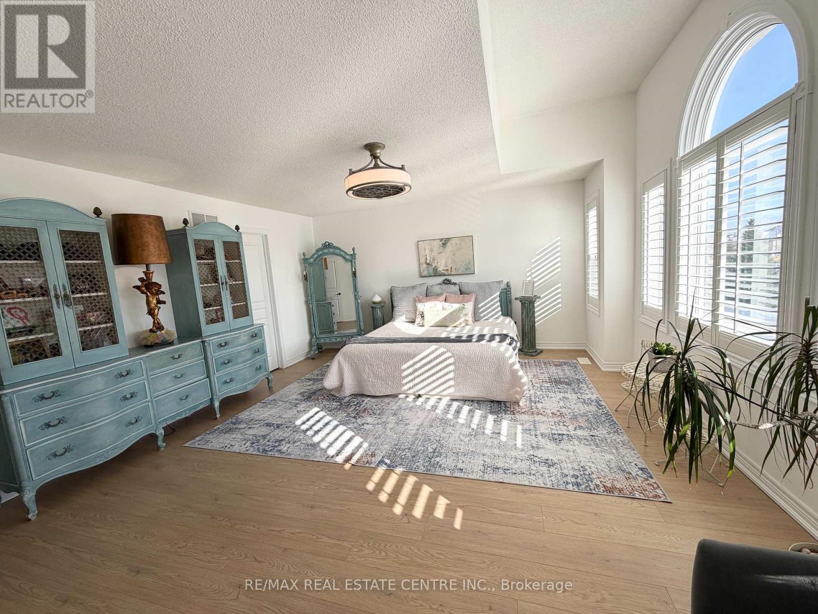 500 Stonehenge Drive, Hamilton, Ontario  L9K 1S7 - Photo 16 - X12780342