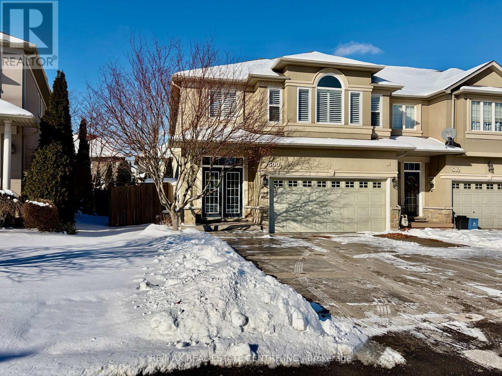 500 Stonehenge Drive, Hamilton, Ontario  L9K 1S7 - Photo 2 - X12780342